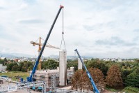 Abwärme wird zu Fernwärme für Freiburg: badenovaWÄRMEPLUS baut Energiezentrale
